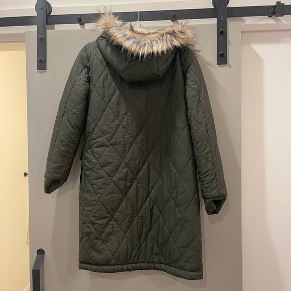 NWOT Altar’d State Reversible Parka - Picture 5 of 10